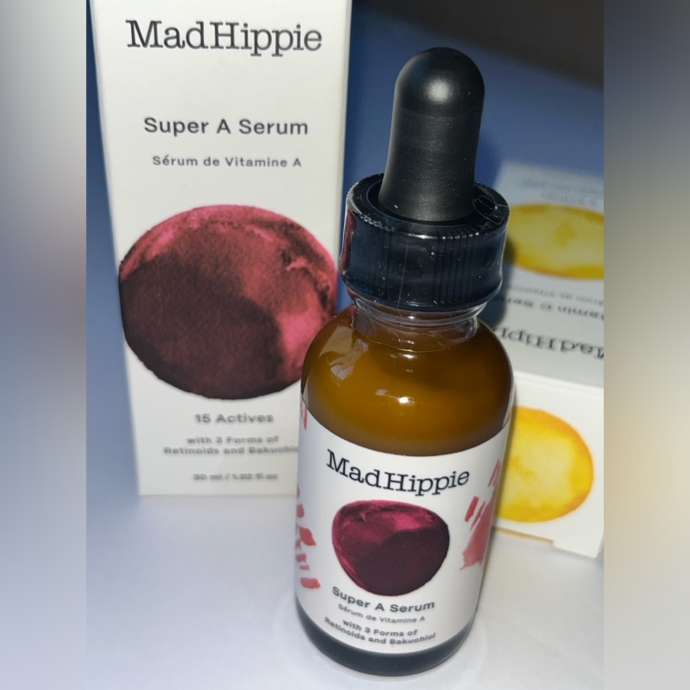 NEW Mad Hippie Super Serum A Full Size & Mad Hippie Vitamin C Serum Samples - Picture 2 of 5